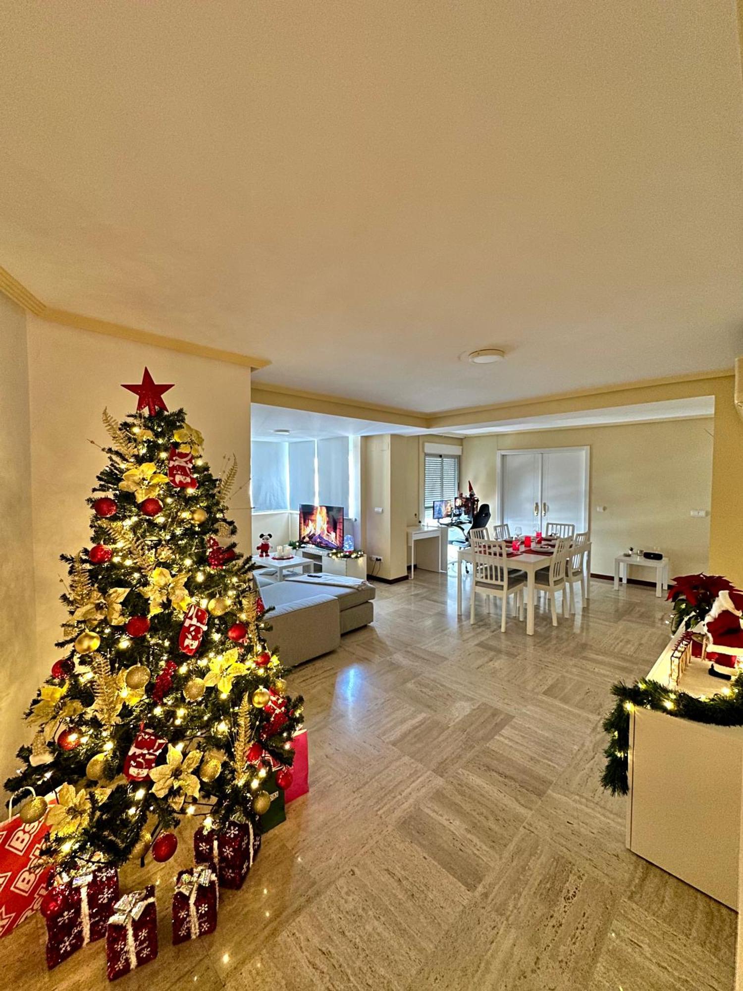Moderna Habitacion En El Corazon De Аликанте Экстерьер фото
